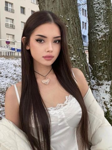 Полина